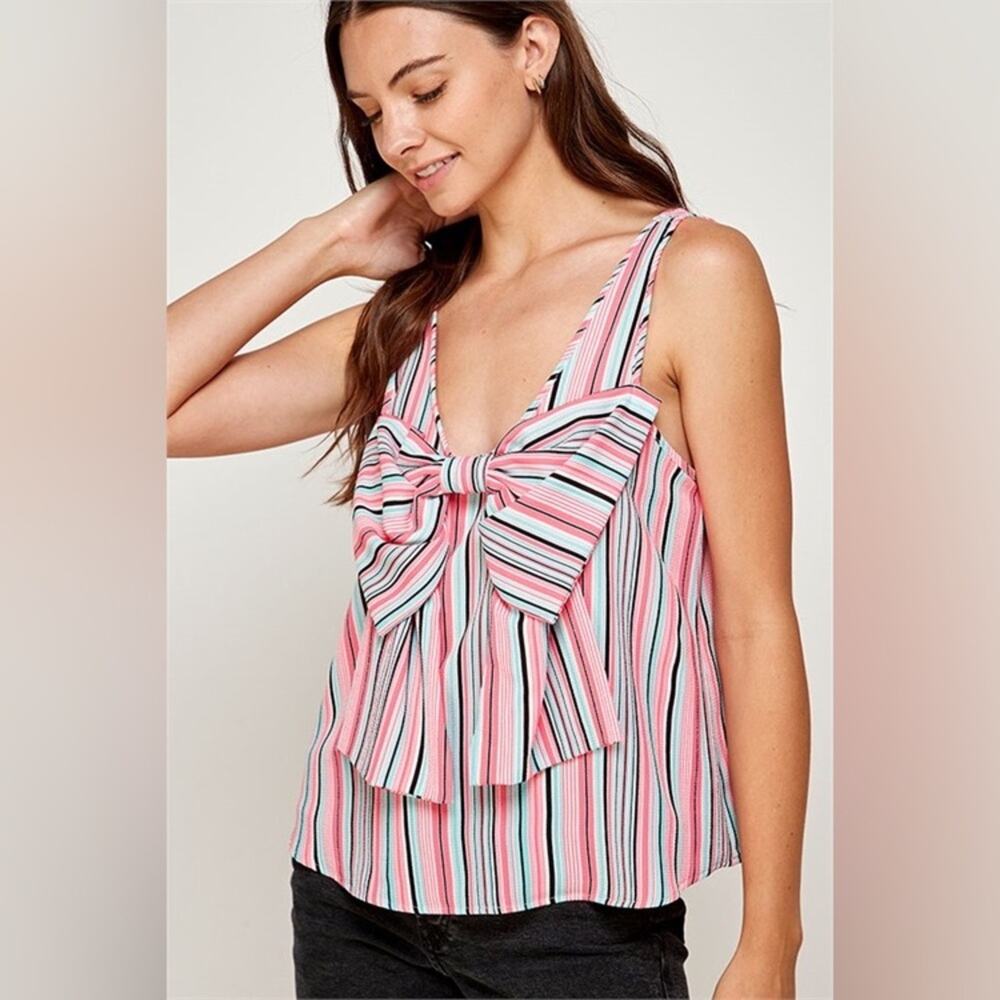 NWT Multi Pink Bow Top Size Small